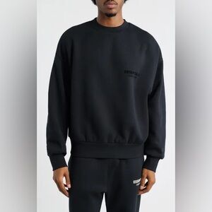 Men’s Essentials Fear Of Good Crewneck